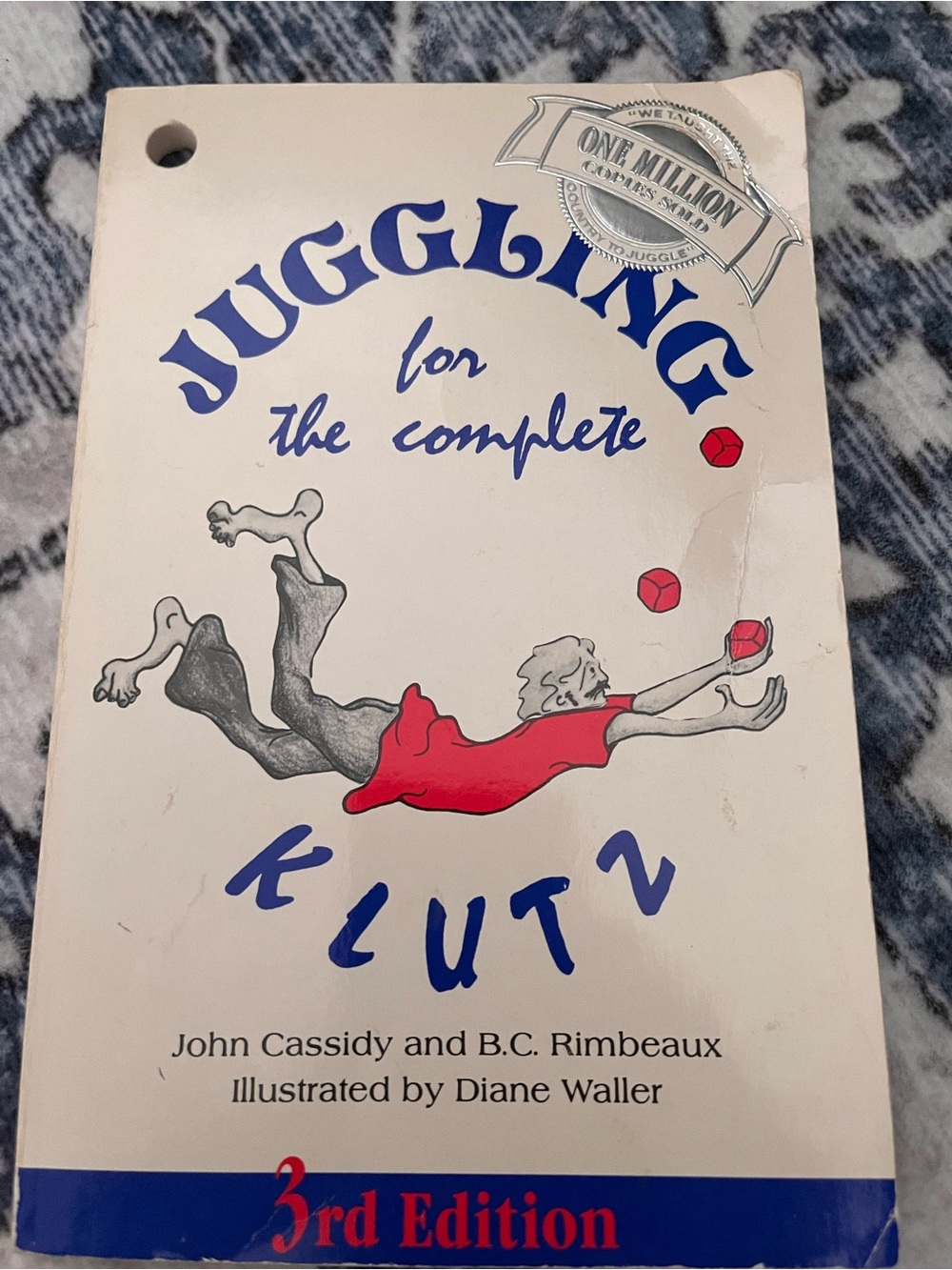 Juggling for the Complete Klutz - White Cover with Red & Blue Illustration